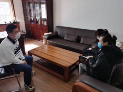 市派市北区服务企业工作队：  辽源路街道小分队政策上门“精准惠企”