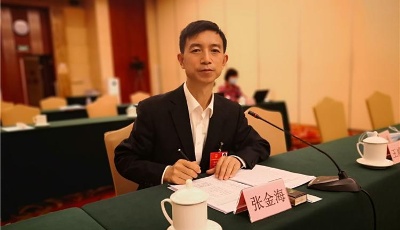 這就是山東丨山東沿海發(fā)現(xiàn)億噸級大油田！代表建議在東營建國家級石化產(chǎn)業(yè)基地