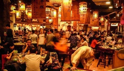 大眾銳評|地攤底色：唯有“煙火氣”，最撫凡人心！