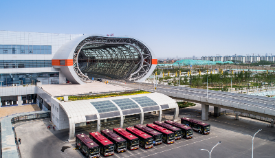 打造高水平開放型城市 讓高質量發展擇寬處行丨閃電評論