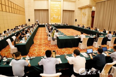中央媒体采访团来鲁采访报道 刘家义会见采访团一行