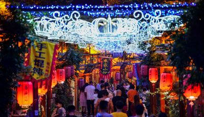 在線旅游新規(guī)正式實施，“大數(shù)據(jù)殺熟”“不合理低價游”都要管