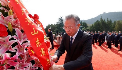 山東省、駐濟部隊暨濟南市舉行烈士公祭活動