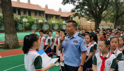 讓愛(ài)點(diǎn)燃?jí)粝肱c希望