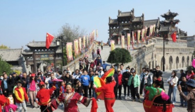 首頁財經(jīng)|從大數(shù)據(jù)看“超長黃金周”：旅游消費超預(yù)期 特色旅游成亮點