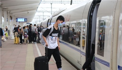 這就是山東|路況播報、增加車次，山東各地全力保障假期安全返程