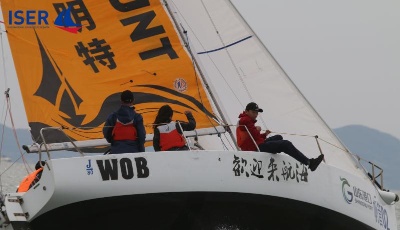 全國(guó)頂級(jí)國(guó)際中學(xué)生組隊(duì)揚(yáng)帆浮山灣