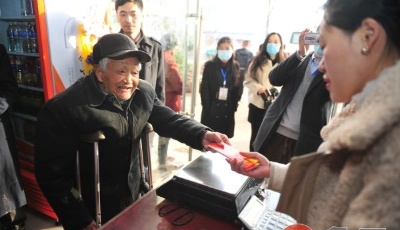 脫貧攻堅看山東：在柴米油鹽中為貧困戶找尋尊嚴