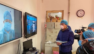 永遠(yuǎn)在路上！今天我們把鏡頭留給自己