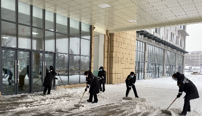 坚守岗位  交运胶州事业部积极应对降雪降温天气