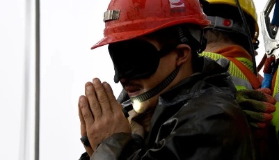 山東笏山金礦生還者回憶井下14天：“我們始終堅信會有人來救援”