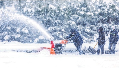 抗寒潮戰(zhàn)暴雪，山東各地各部門抓安全、促通暢、保民生、穩(wěn)供應(yīng)