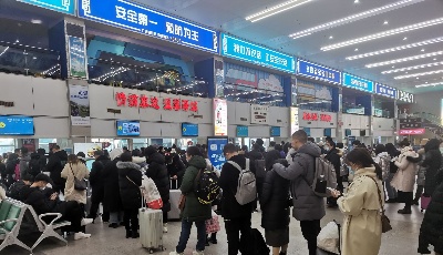 青岛城运控股交运汽车总站再次调整预售期 除夕前车票均可购买 