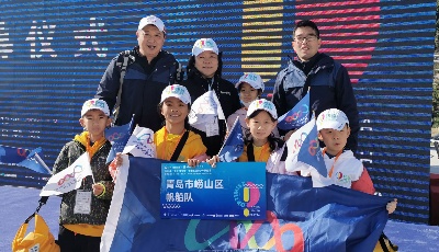 中韓小學(xué)帆船隊(duì)隊(duì)員赴深圳比賽獲得好成績(jī)