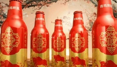 進臘月啟"鴻運"！青島啤酒鴻運當頭牛年鋁瓶"犇"騰而來