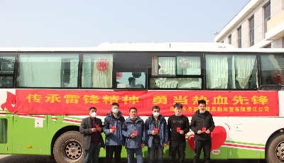 連續(xù)5年獻血總量達75000余毫升！雷鋒月青島“潔萬家”志愿服務隊組團獻熱血