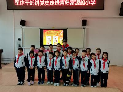 军休干部讲党史火了！40分钟思政直播课引来8500多人围观 