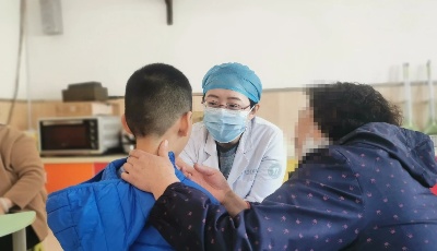青岛市口腔医院给千名“星星的孩子”义诊，暖心举动已坚持7年