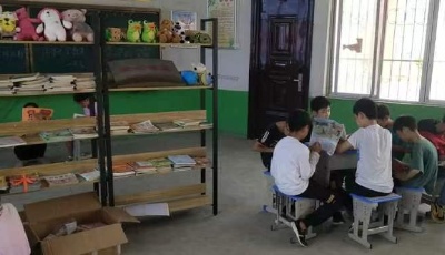 世界读书日 温馨巴士爱心书屋邀您来捐书