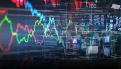 突然，国际油价大跌！两大股指齐创新高！发生了什么？
