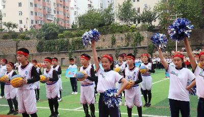 强体魄 展朝气 运动场上“嗨”起来——青岛镇江路小学举行趣味竞技运动会庆“六一”