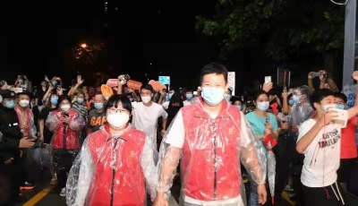 望京国风社区解封 北京封控场所全部“清零”！