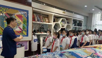 “规范使用地图  一点都不能错”  测绘法宣传日暨国家版图意识宣传周活动开启
