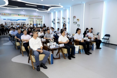  “小巨人”竞速新赛道