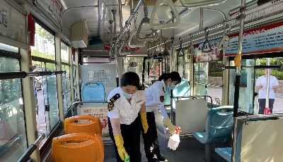 温馨巴士坚持严格落实各项防疫措施