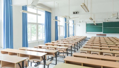 教育部：各地落实义务教育教师平均工资不低于公务员​承诺