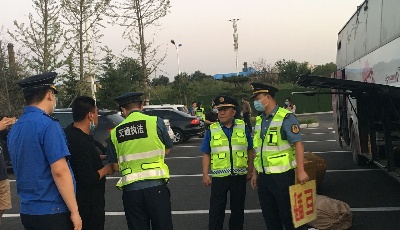 重拳出擊 聯(lián)合整治 市交通運(yùn)輸執(zhí)法支隊(duì)取締1處“黑站點(diǎn)”