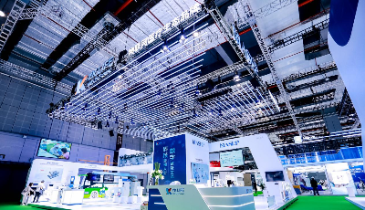 闪耀进博舞台，盈康一生与世界共享“健康中国”新脉动