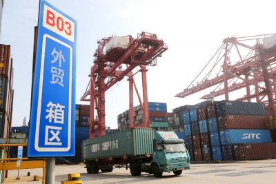 海关总署：一季度我国进出口增长10.7% 外贸开局平稳