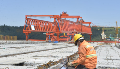 重大项目密集开工 基建投资增速料企稳回升