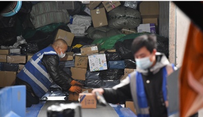 快递怎么收你说了算！快递市场管理办法拟修订：不得擅自将快件放快递箱