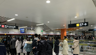 青岛地铁1号线全线开通首月客运量达570万