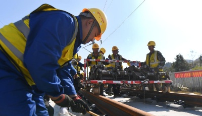 从地方两会看2022年高质量发展新动向