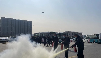 防患于未“燃”！温馨巴士开展春季消防应急演练