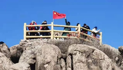 春節(jié)假期嶗山風景區(qū)旅游收入翻番  吸粉寵粉逾七萬