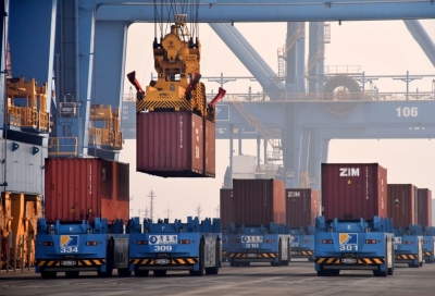 海关总署：前7个月我国外贸进出口总值23.6万亿元，同比增长10.4%