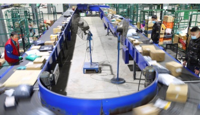 春节假期全国共揽收和投递快递包裹7.49亿件，较去年农历同期增长16%