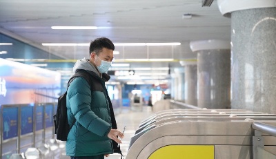 战“疫”中的地铁智慧｜青岛地铁App“二码合一”让公共出行“少接触、少停留”