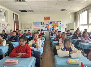 “睛”彩世界 健康同行——青島包頭路小學(xué)“愛眼周”活動掠影
