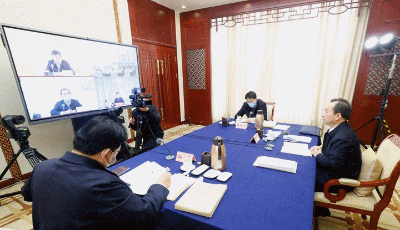 山东省委常委会召开会议