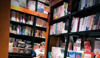 2021年我国成年国民各媒介综合阅读率持续稳定增长，近八成国民手机阅读