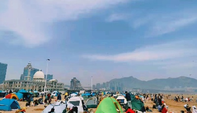 在家门口寻找“诗和远方”  年轻人为何迷上“精致露营”