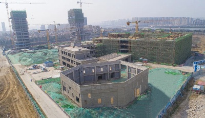 封顶、交付、步履不停抓生产......中铁建工工程建设“加速度”