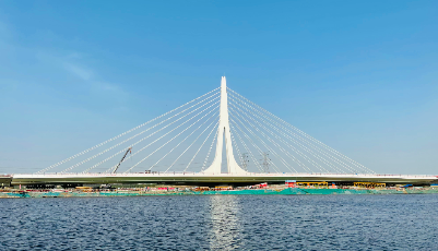 白鹭展翅！墨水河大桥斜拉索工程完美收官