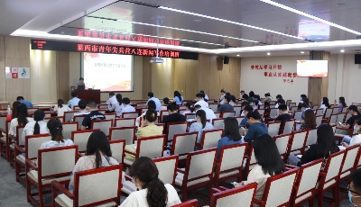 莱西市“四个导向”锤炼新闻工作者“四力”