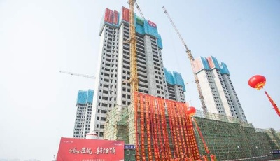 倾心匠筑 喜封金顶